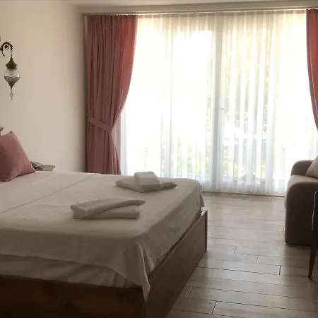 Infinity Ruby Otel